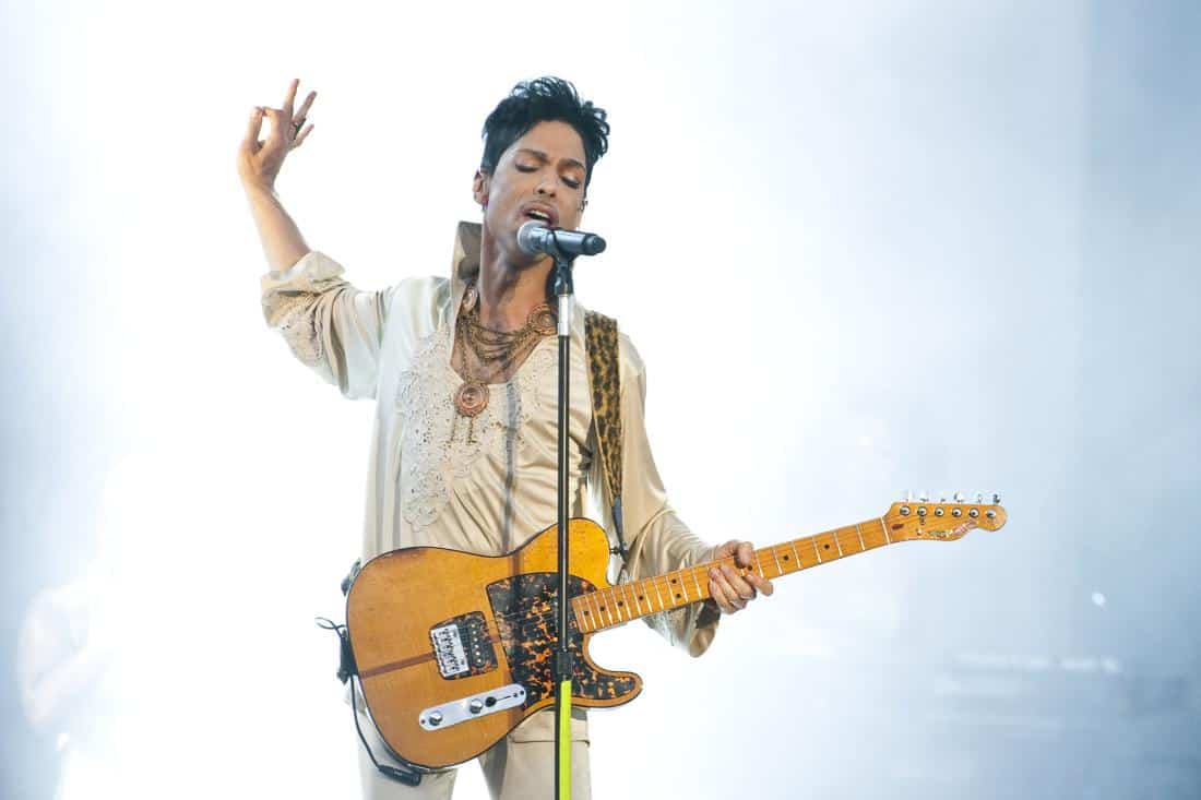 PADDOCK WOOD, UNITED KINGDOM - JULY 03: Prince headlines the main stage on the last day of Hop Farm Festival on July 3, 2011 in Paddock Wood, United Kingdom. (Photo by Neil Lupin/Redferns)